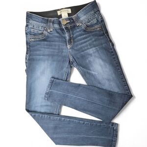 Democracy Women’s Size 2 Ab Technology Skinny Jeans Dark Wash 28 Inseam